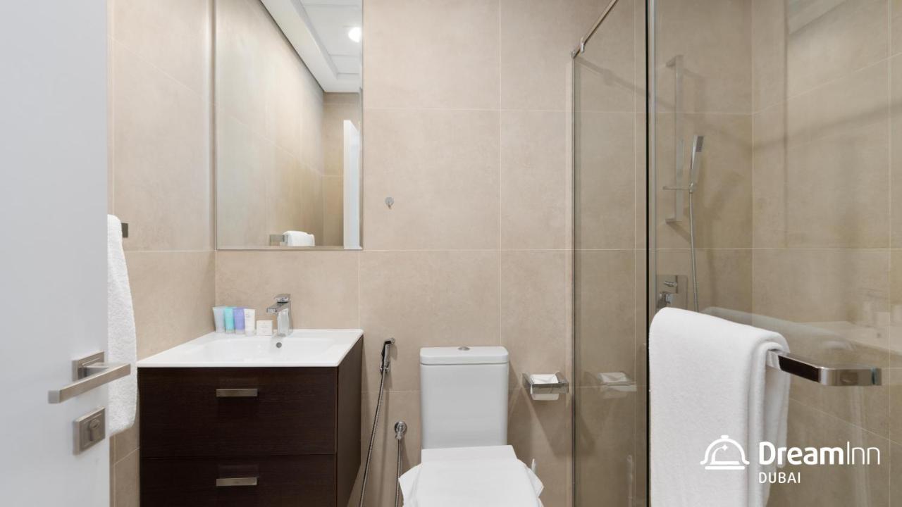 Dream Inn Apartments - Marina Arcade Tower Dubai Bagian luar foto