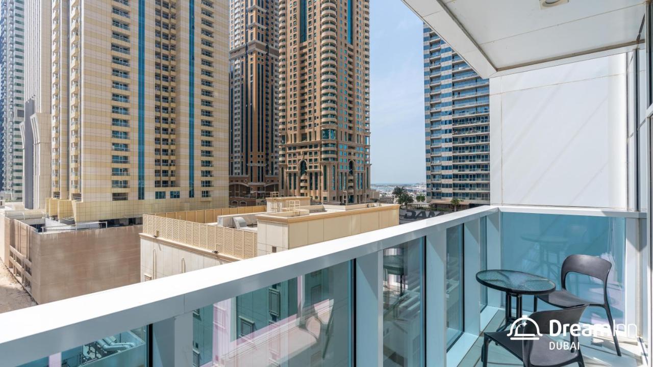 Dream Inn Apartments - Marina Arcade Tower Dubai Bagian luar foto