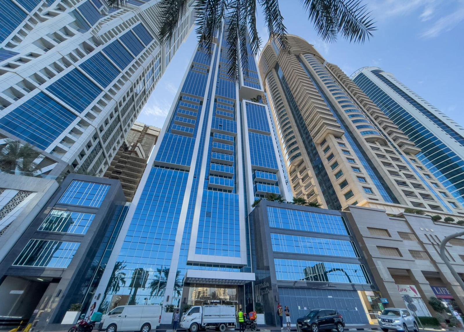 Dream Inn Apartments - Marina Arcade Tower Dubai Bagian luar foto